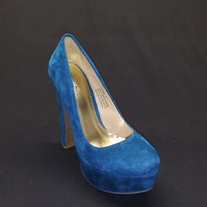 ZIGI SOHO Leather Turquoise Platform Pumps Size 6